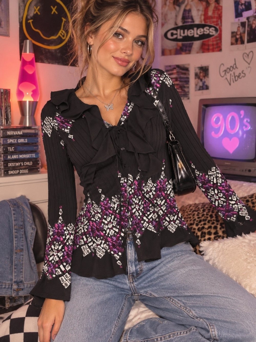 VTG Nue Options Black Ruffled V-Neck Long-Sleeve Top with Purple Print